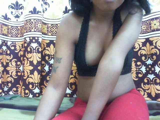 Maylis55 webcam
