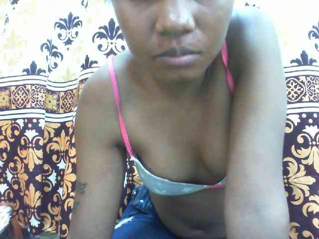 Maylis55 webcam