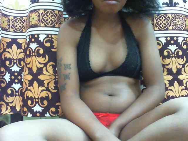 Maylis55 webcam
