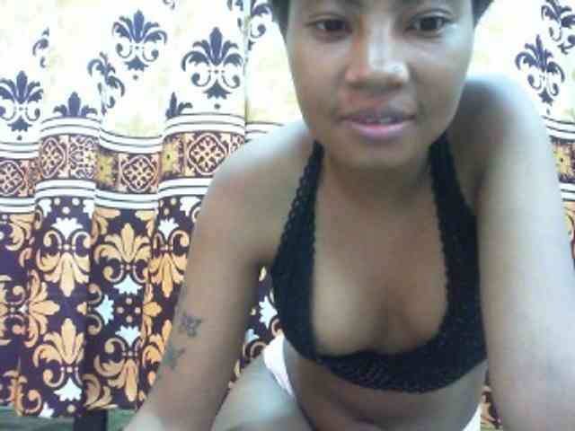 Maylis55 webcam