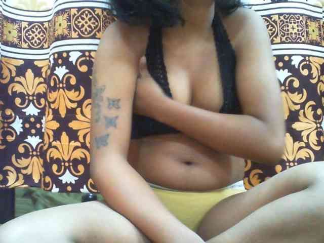 Maylis55 webcam