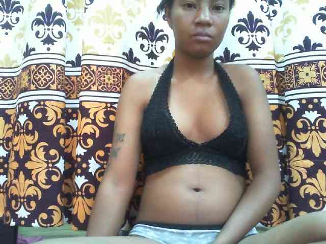 Maylis55 webcam