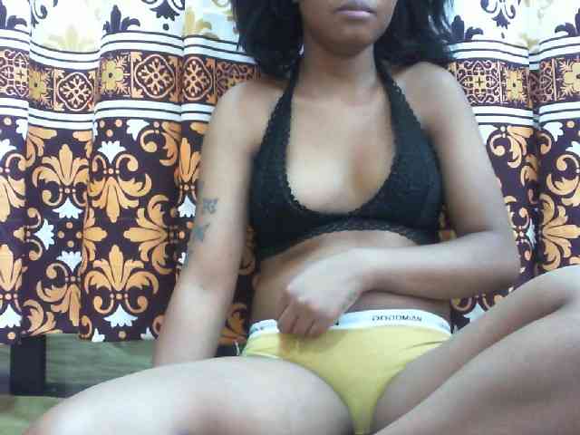 Maylis55 webcam