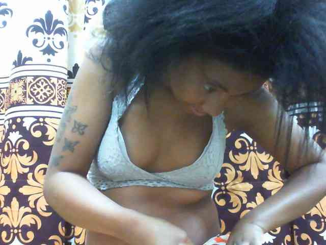 Maylis55 webcam