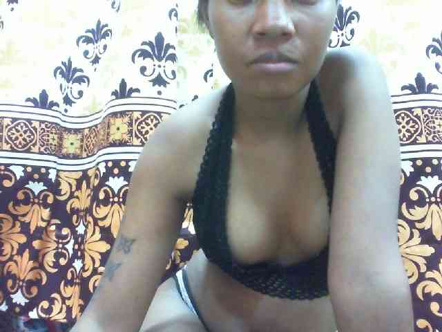 Maylis55 webcam