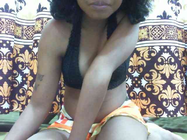 Maylis55 webcam