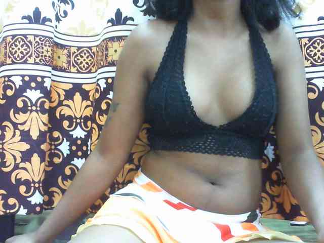 Maylis55 webcam