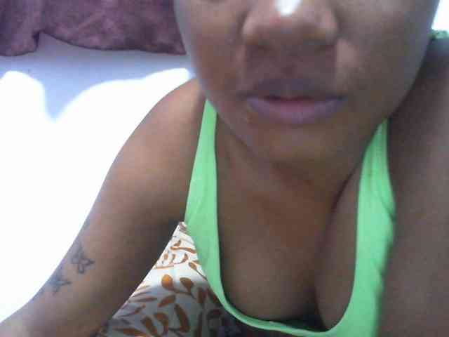 Maylis55 webcam