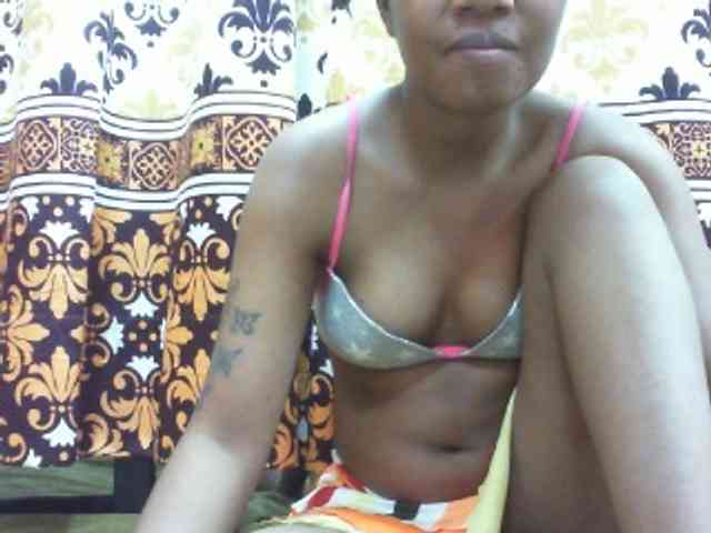 Maylis55 webcam