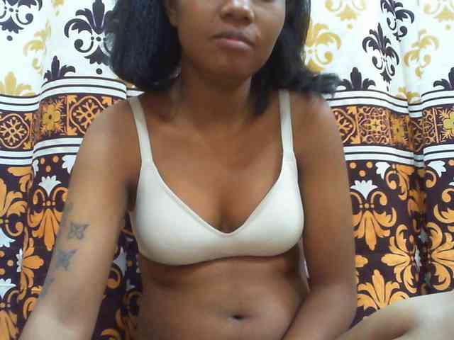 Maylis55 webcam