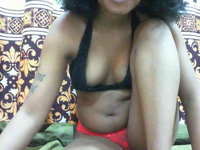 Maylis55 webcam