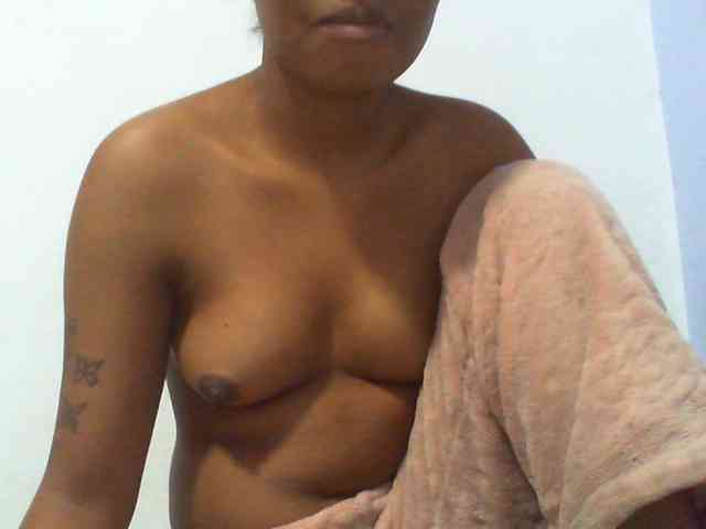 Maylis55 webcam