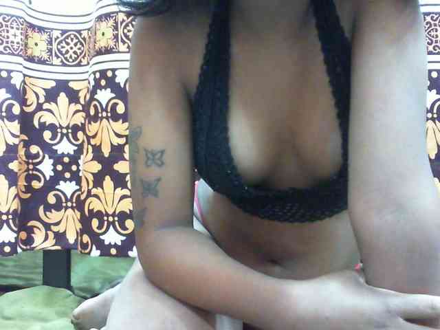 Maylis55 webcam