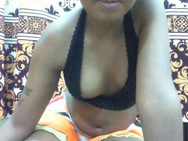 Maylis55 webcam