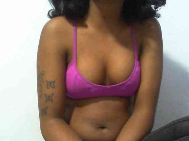 Maylis55 webcam