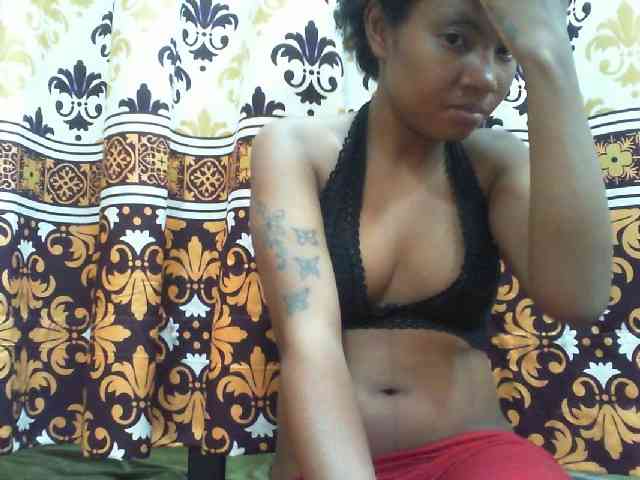 Maylis55 webcam