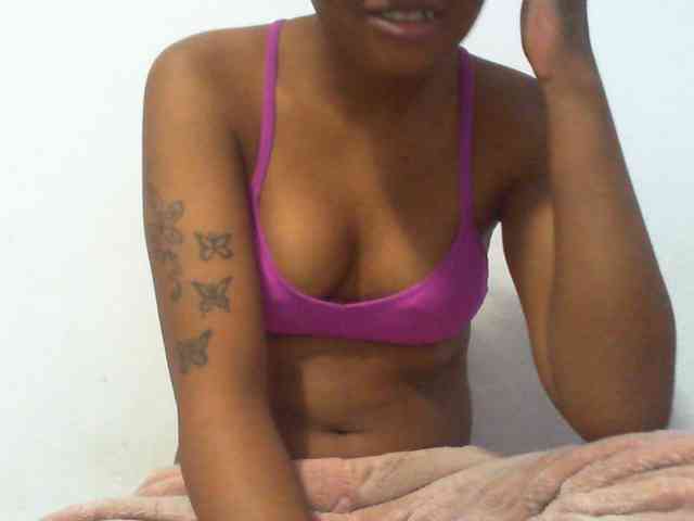 Maylis55 webcam