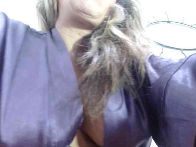 tiffanny-smith webcam