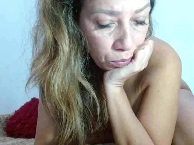 tiffanny-smith webcam