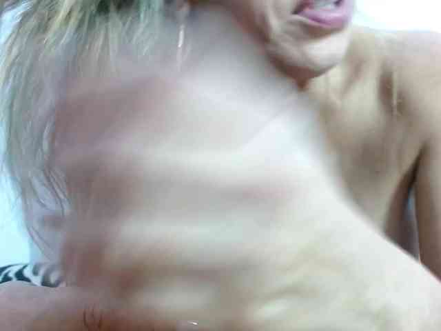 tiffanny-smith webcam