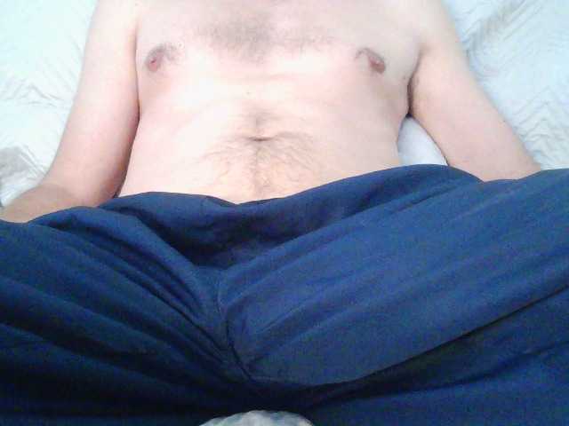 Axesc, 35 y/o - Live Cam on BongaCams