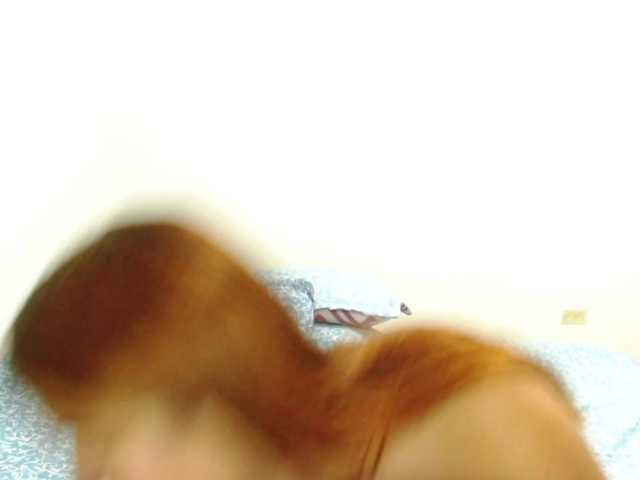 leah-walker Live Cam and Statistics on UnifiedCams