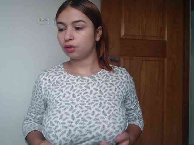 leah-walker webcam
