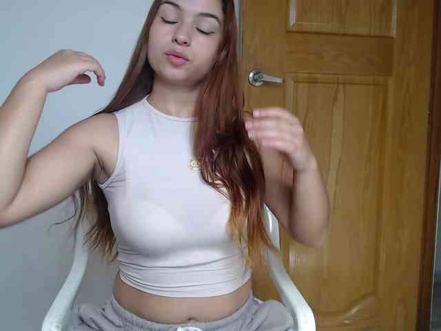 leah-walker webcam