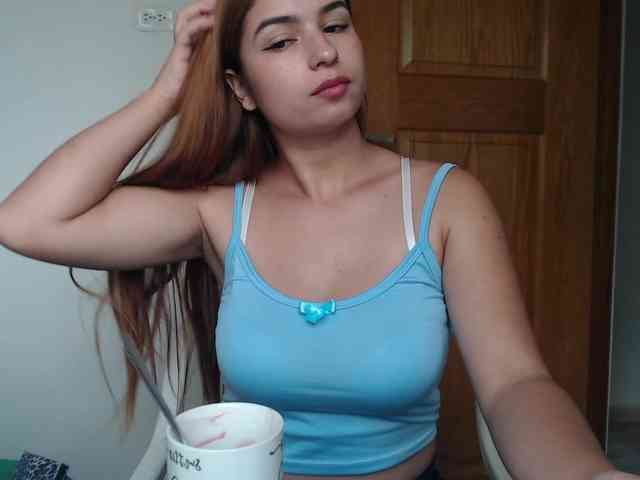 leah-walker webcam