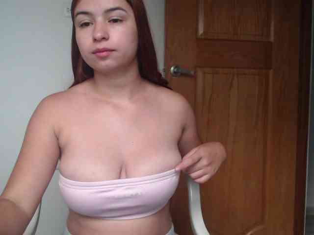 leah-walker webcam