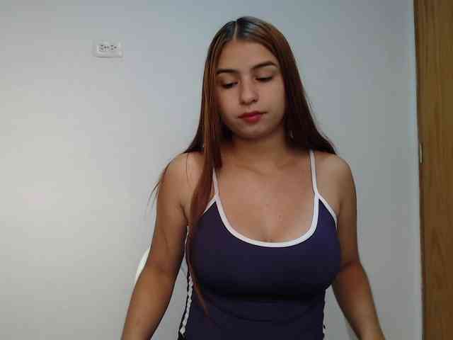 leah-walker webcam