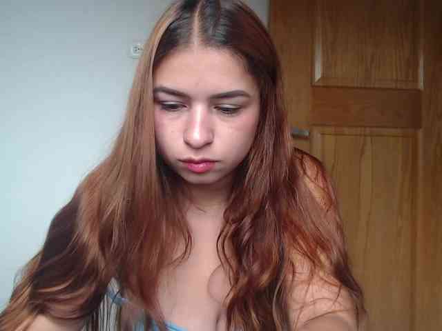 leah-walker webcam