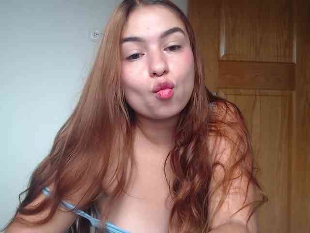 leah-walker webcam