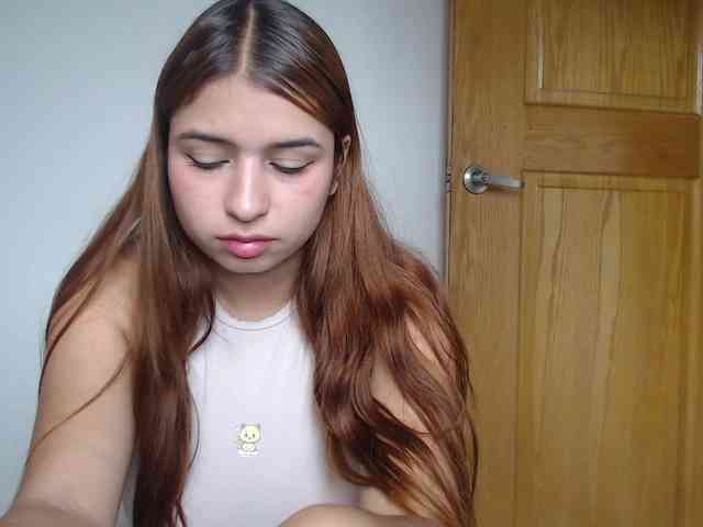leah-walker webcam