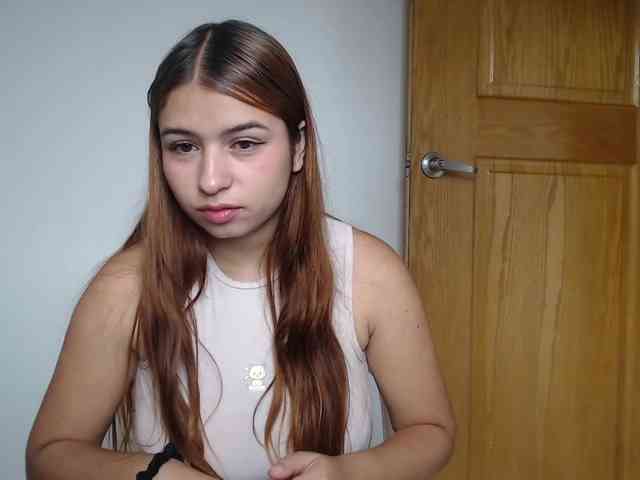 leah-walker webcam
