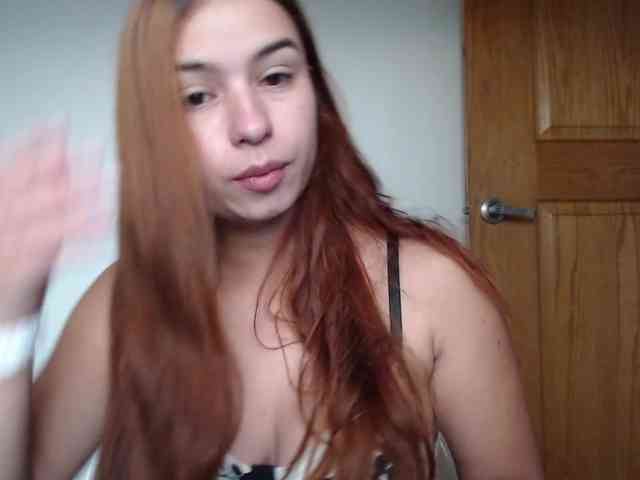 leah-walker webcam
