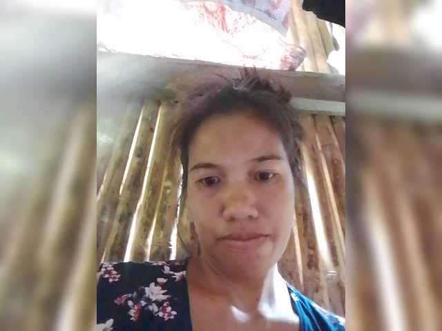 wet-pilipina200 live cam on BongaCams