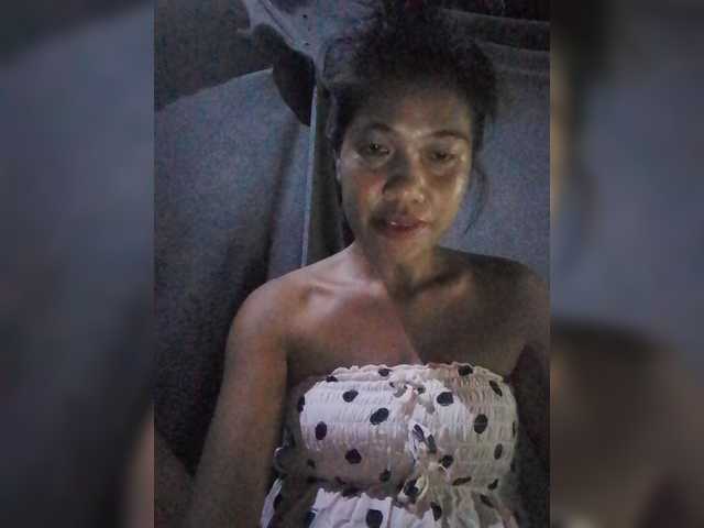 wet-pilipina200 live cam on BongaCams