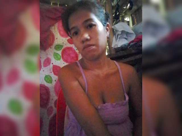wet-pilipina200 live cam on BongaCams