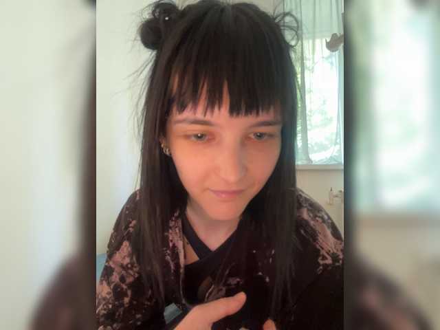 DeadDollz live cam on BongaCams