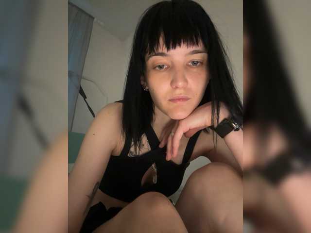 DeadDollz live cam on BongaCams