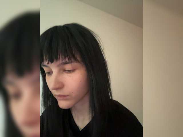 DeadDollz live cam on BongaCams