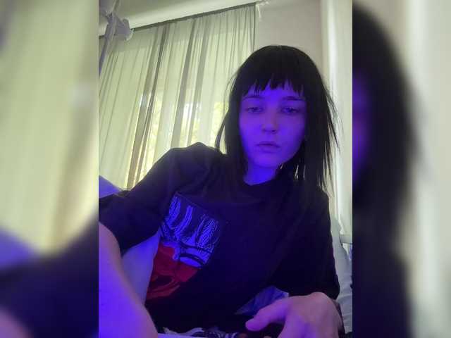 DeadDollz live cam on BongaCams