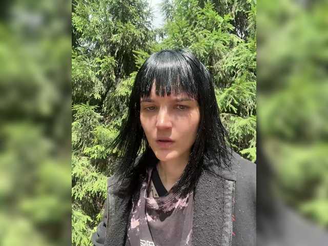 DeadDollz live cam on BongaCams