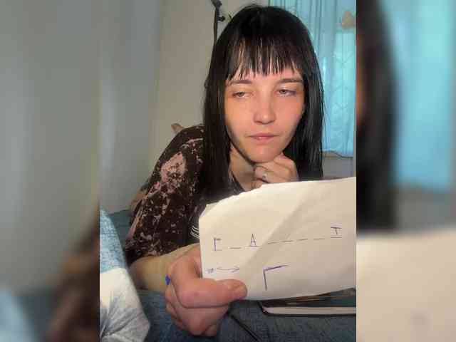 DeadDollz webcam