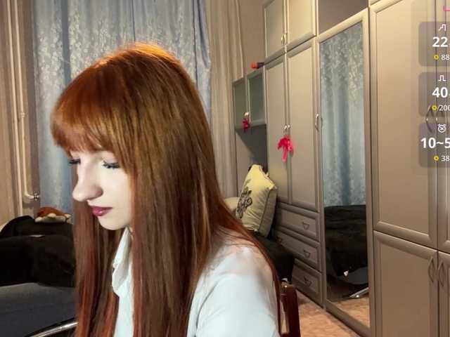 ArielleOltremari's BongaCams show and profile