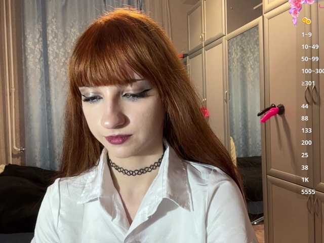 ArielleOltremari's BongaCams show and profile