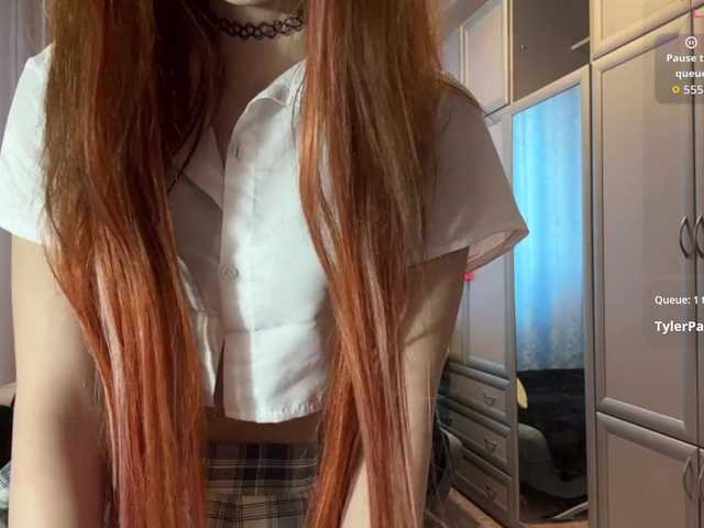 ArielleOltremari's BongaCams show and profile