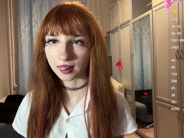 ArielleOltremari's BongaCams show and profile