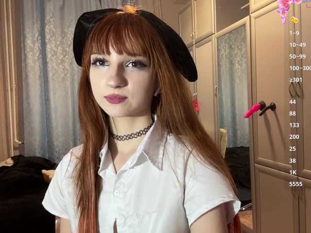 ArielleOltremari's BongaCams show and profile